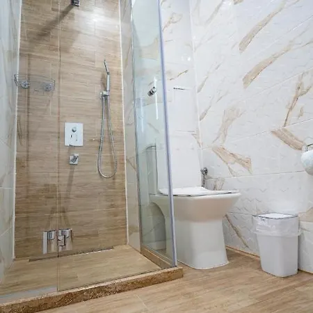 Niko's Cozy Apartment *