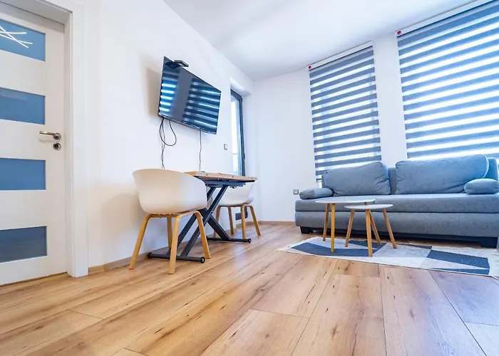 Niko's Cozy Apartment